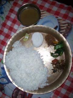 দুপুরের খাবার